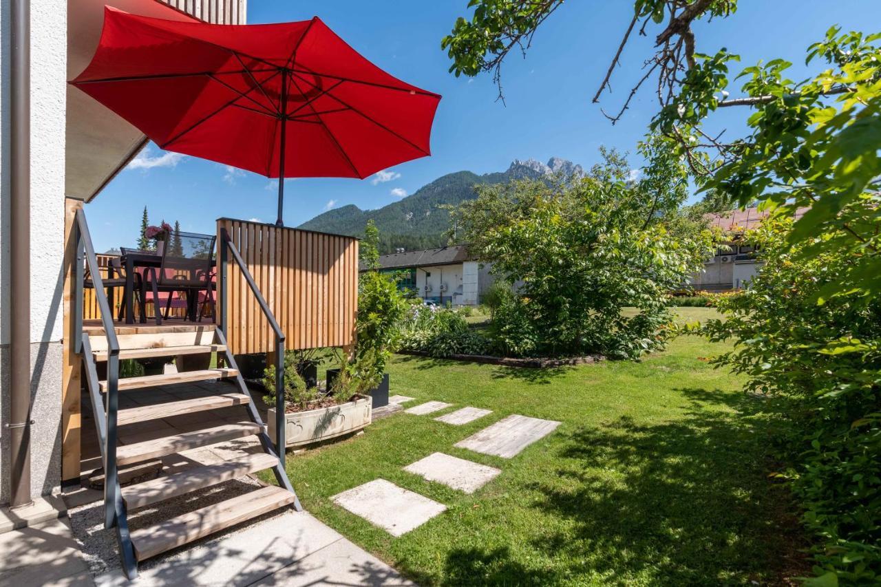 Apartma Pecek クランスカゴーラ エクステリア 写真