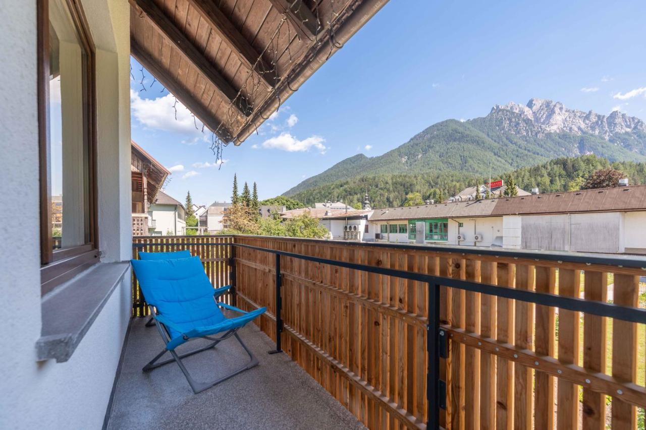 Apartma Pecek クランスカゴーラ エクステリア 写真