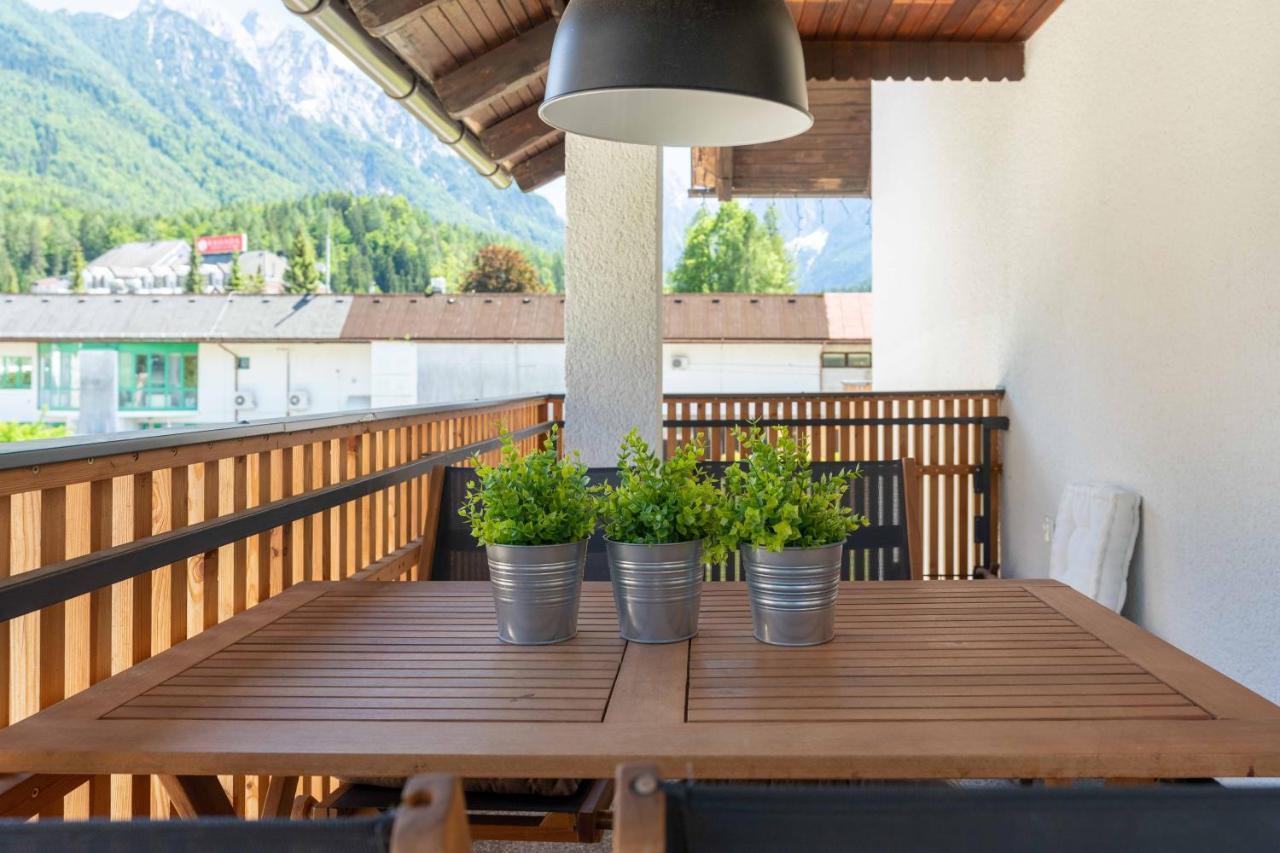 Apartma Pecek クランスカゴーラ エクステリア 写真